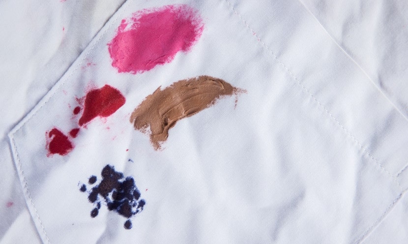 Nos astuces pour éliminer les taches sur les vêtements 