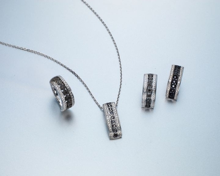 Parure black diamonds