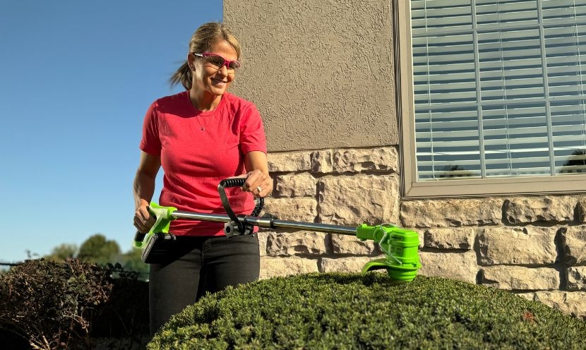 Comment entretenir son jardin sans se ruiner (ni s’encombrer) grâce au Rotorazer