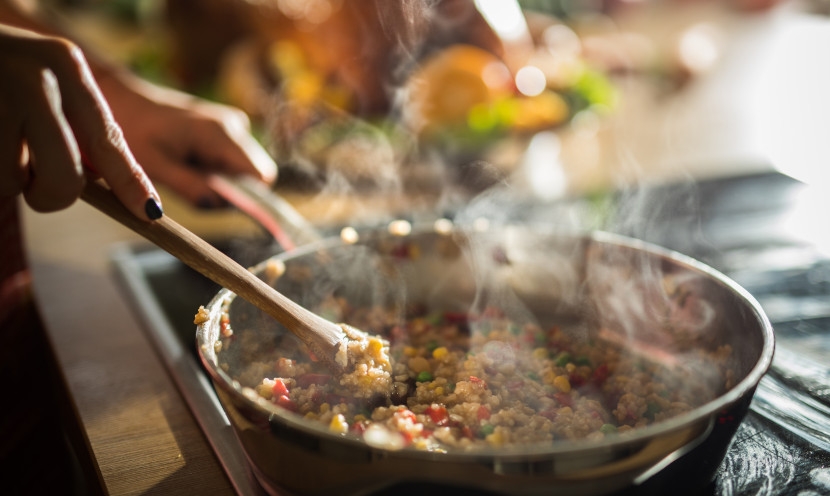 Hotte de cuisine portable vs hotte intégrée : notre analyse pour bien choisir