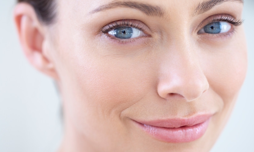 Cernes sous les yeux : comment faire pour les atténuer durablement ? 