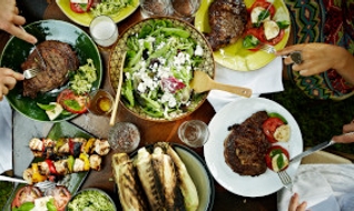 Quelles idées de salades pour accompagner un barbecue ?
