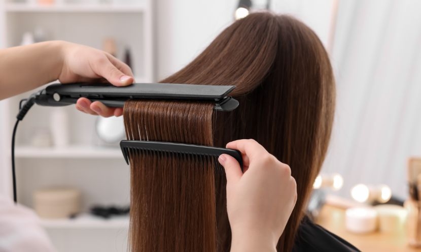 Je veux des cheveux bien lisses : comment choisir son lisseur ?